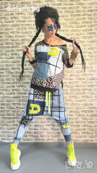 Страхотен дамски сет потури и блуза дънкови с леопардово в уникален стил!, снимка 1