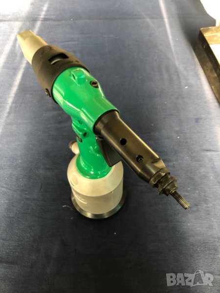 Професионална хидро-пневматична нитачка за нит-гайки RIVIT RIV998 SARIV sar001, снимка 1