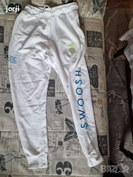 Оригинална долница Nike Swoosh, снимка 1