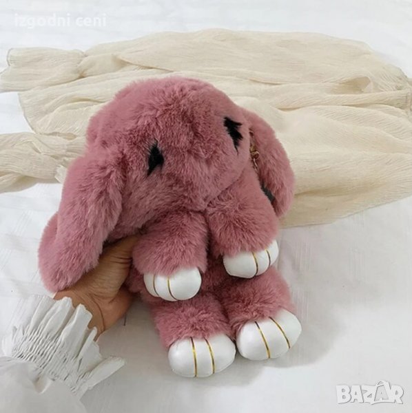 Чанта зайче от изкуствен косъм в цвят тъмен пепел от рози , снимка 1