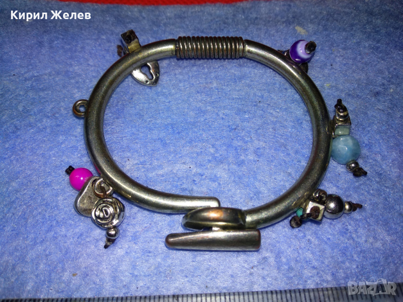 МЕДНА ПОСРЕБРЕНА ФЕШЪН АРТ ГРИВНА с ПОЛУСКЪПОЦЕННИ КАМЪНИ и ЦВЕТНО СТЪКЛО 44126, снимка 1