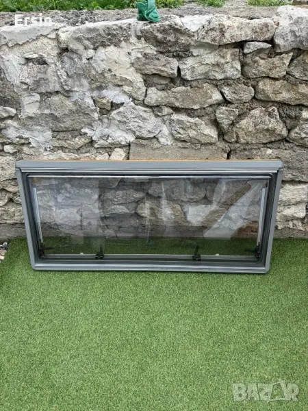 Прозорец BIRKHOLZ SEITZ с комарник и щора (Има забележка на щората) Цена 590.00 лева, снимка 1