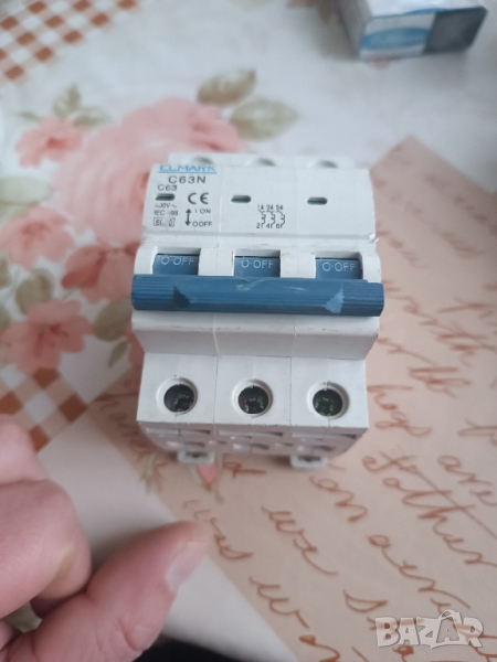 Автоматичен електрически прекъсвач C63N

, снимка 1