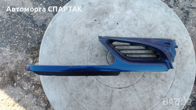 Решетка за Renault Megane Scenic (10.1996 - 12.2001), лява и дясна