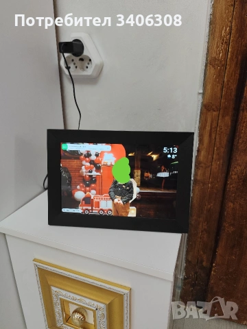 Дигитална фоторамка на марката Frameo