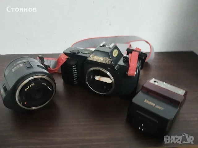 Камера Canon T50 Japan , снимка 13 - Фотоапарати - 56466266