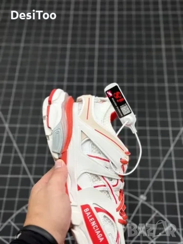 Balenciaga Track Sneaker "White/Red" , снимка 7 - Маратонки - 54358803