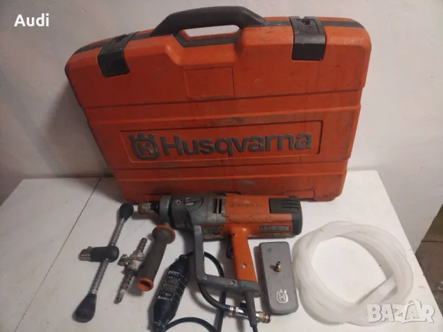 Диамантени разпробивна машина за боркорони HUSKQVARNA DM 230 Има забележка в патронника! 