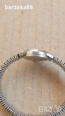 Дамски часовник Zentra 2000, снимка 3 - Дамски - 53907361