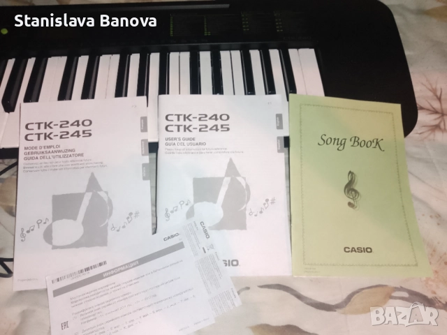 Синтезатор Casio CTK-240 + оригинален адаптор, снимка 2 - Синтезатори - 52693850