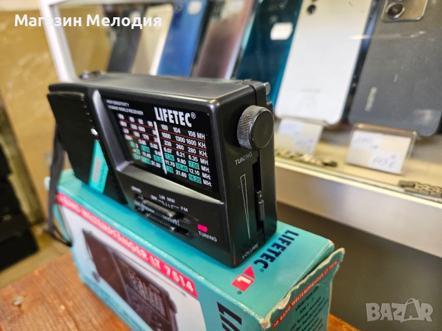 Радио LIFETEC LT 7514 В отлично техническо и визуално състояние., снимка 11 - Радиокасетофони, транзистори - 52387366