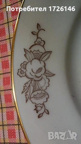 Порцеланови чинии със златен кант 8 бр. на AB Lidköpings Porslinsfabrik Sweden , снимка 4 - Чинии - 54044532