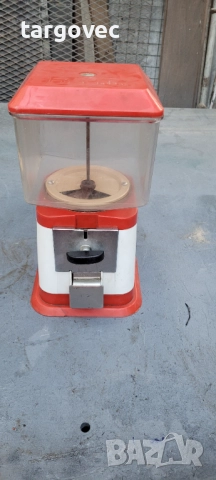 винтидж диспенсър за дъвки и бонбони