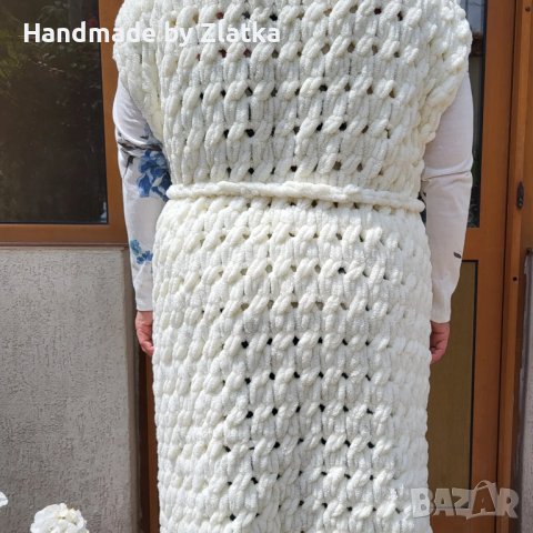 Ръчно плетен дамски елек , снимка 2 - Елеци - 40874585