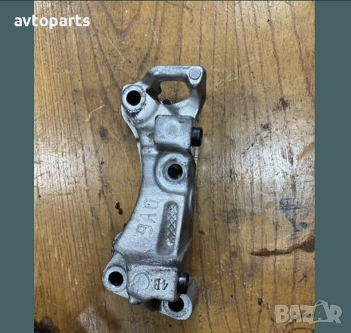 Citroen c4 picasso 2009година 1.6hdi 109кс Тампон и Лапа двигател, снимка 6 - Части - 40382240