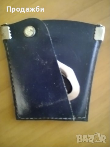 Портативна отварачка за бутилки в синя кожена калъфка, снимка 2 - Други - 38250966