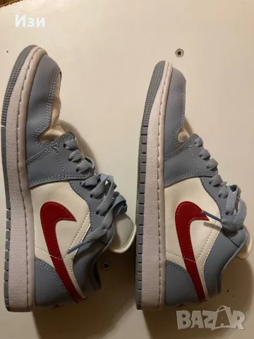 Маратонки Jordan 1 Low Blue Grey, снимка 2 - Маратонки - 49169241