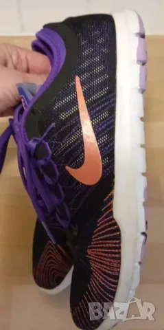 Дамски маратонки Nike UK 4.5 / 37 номер, снимка 8 - Маратонки - 48360637