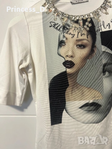 Avin блузка от еластично трико