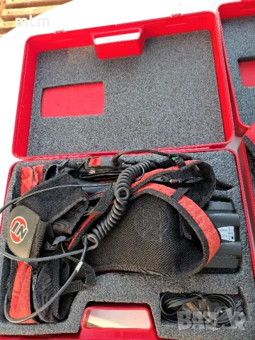 акумулаторни ножици за овощни градини и лозя, снимка 2 - Градинска техника - 47844077