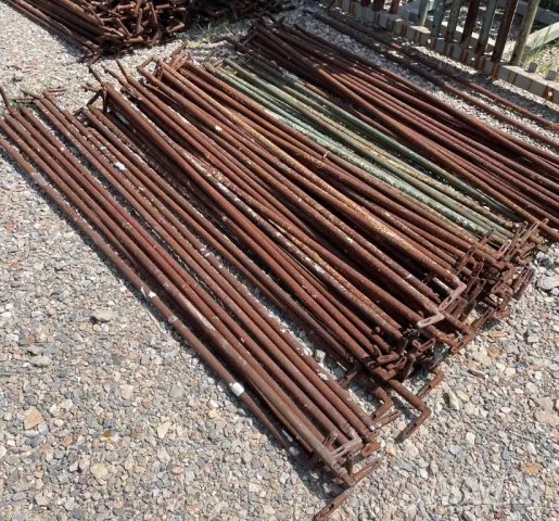 Продавам диагонали и парапети за Италианско фасадно скеле , снимка 3 - Други машини и части - 49351032