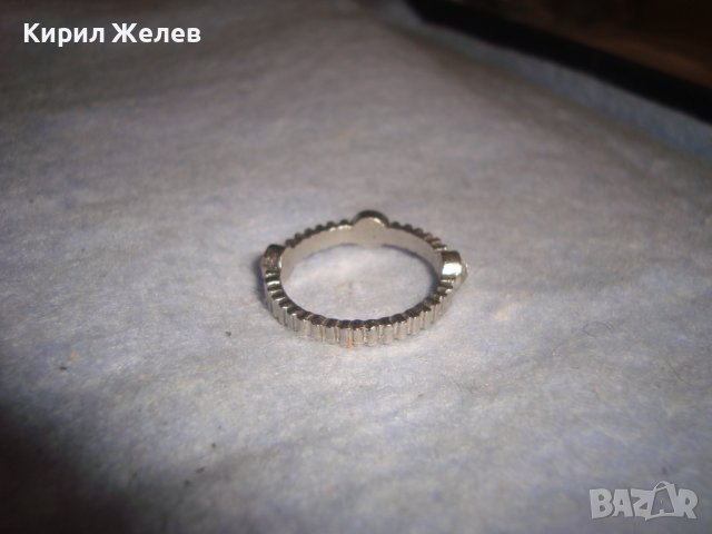 КРАСИВ СТИЛИЗИРАН МОДЕН АРТ ПРЪСТЕН с Три ФАСЕТИРАНИ ЦИРКОНЧЕТА 27625, снимка 4 - Пръстени - 37472838