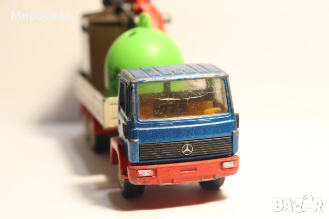 1/55 ?? SIKU MERCEDES КАМИОН ИГРАЧКА КОЛИЧКА МОДЕЛ, снимка 3 - Колекции - 52887182