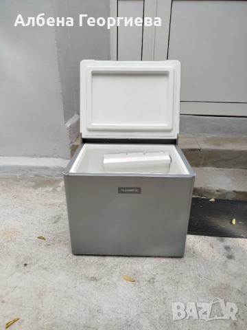 Хладилник Dometic на  12*220 V- gaz -41 литра