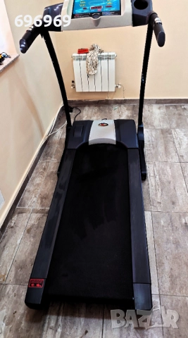 Бягаща пътека AXXON MA-300