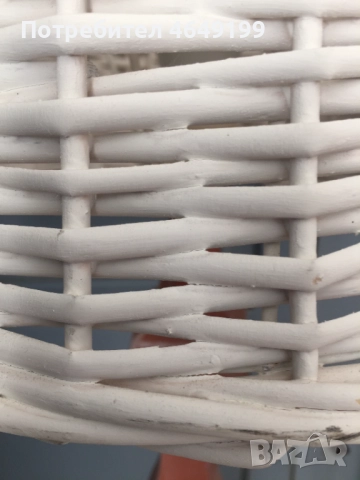 Нощна лампа с ратанов абажур, снимка 3 - Настолни лампи - 52639272