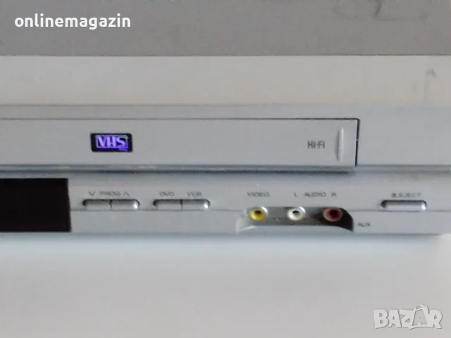 (ВИДЕО) Видеорекордер комбо TOSHIBA VHS, снимка 4 - Плейъри, домашно кино, прожектори - 56126393