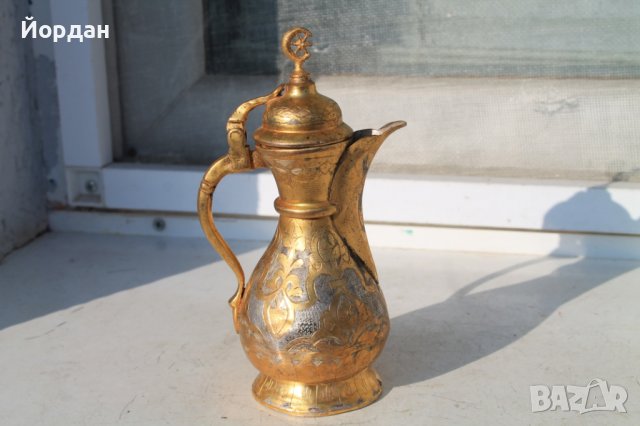 Кана за вода с шивачна позлата 19-ти век, снимка 1 - Антикварни и старинни предмети - 39920834