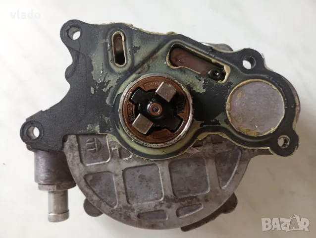 Вкуум помпа 03L 145 100 F - ПРОМО, снимка 2 - Части - 49315374