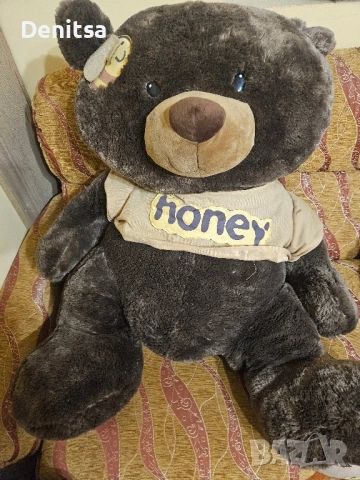 Голям плюшено мече 