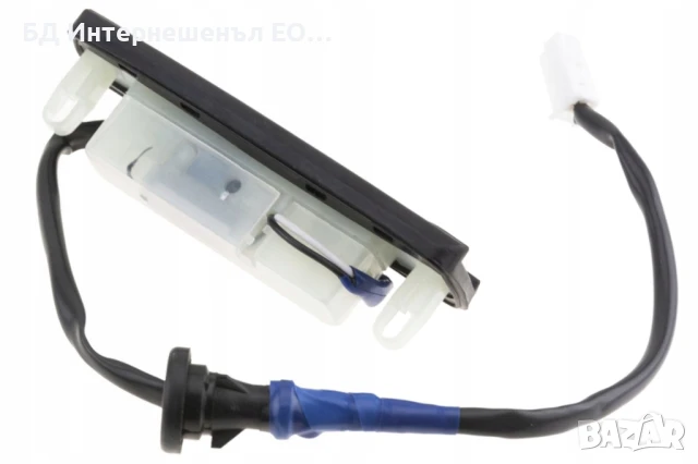 84840-47020  Бутон на дръжка за отваряне на багажник, Toyota, Avensis T25,, снимка 3 - Части - 51000575