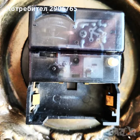 Продавам стар каминен часовник електромеханичен, снимка 9 - Антикварни и старинни предмети - 49114811