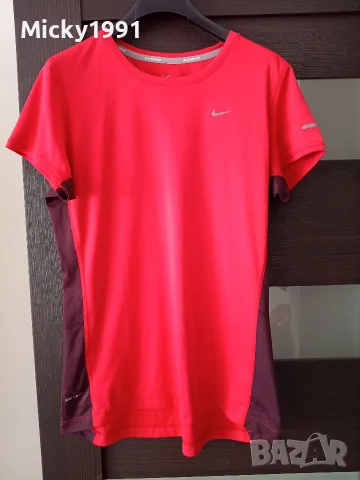 Спортна тениска Nike DRI-FIT 