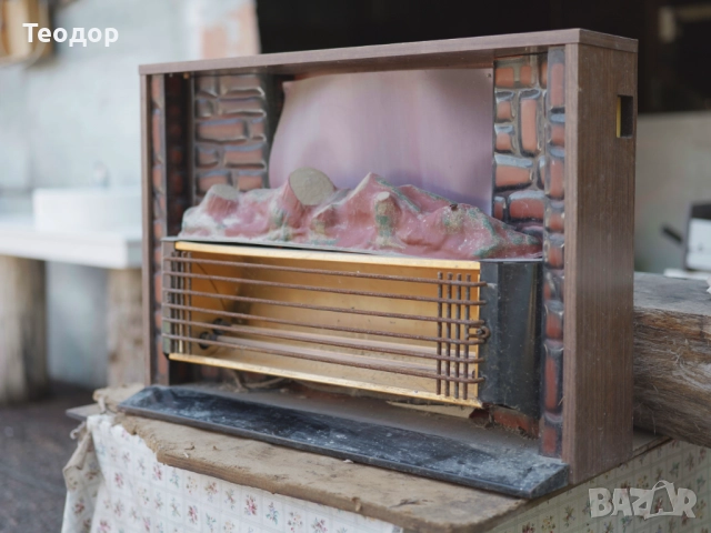 Ретро електрическа камина - работеща на ток