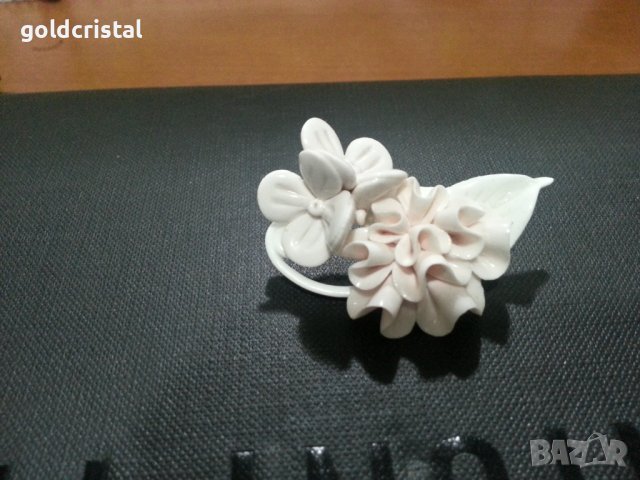 Стар български костен порцелан брошка , снимка 3 - Антикварни и старинни предмети - 42867533