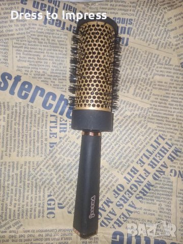 сет козметика и четки, Нова, снимка 3 - Аксесоари за коса - 48263010