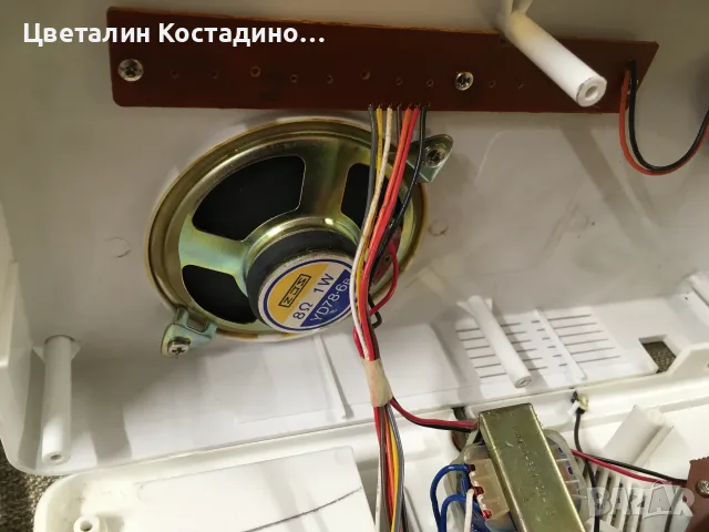 настолен, немски радиочасовник, снимка 13 - Радиокасетофони, транзистори - 56536948