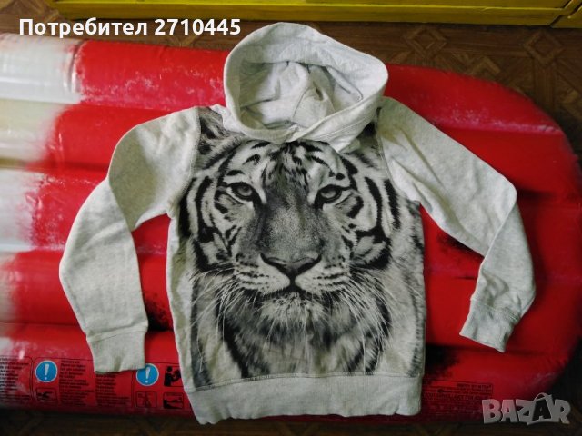 Суичер на H&M, 134 см. , снимка 3 - Детски анцузи и суичери - 38149379