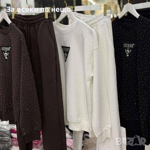 Guess Дамски Спортен Комплект🔝Дамски Спортен Екип Гес Код EN10, снимка 3 - Спортни екипи - 52506712