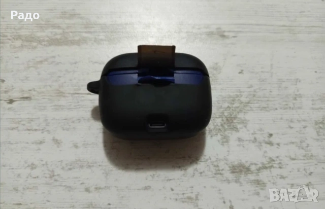 Слушалки с калъфче JBL, снимка 2 - Bluetooth слушалки - 53597415