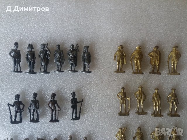 Метални войници киндер 10 серии!, снимка 7 - Колекции - 40049366