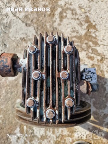 Голям Компресор Перфектен, снимка 9 - Компресори - 42758155