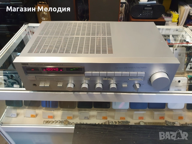 Ресийвър Yamaha R-3 В отлично техническо и визуално състояние., снимка 6 - Ресийвъри, усилватели, смесителни пултове - 49489615