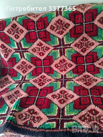 Китеник, снимка 2 - Покривки за легло - 51387729