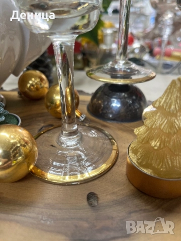 Чаши за трима⚜️ Много красиви на живо Ясен кристален звън,  широки златни кантове и пръстен от точки, снимка 8 - Чаши - 52889236