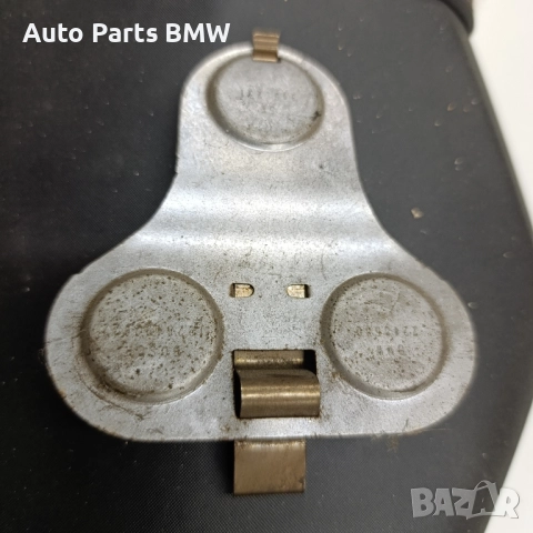 Планка над турбо BMW Diesel Ламаринка болтове турбо БМВ Ламаринка капак клапани